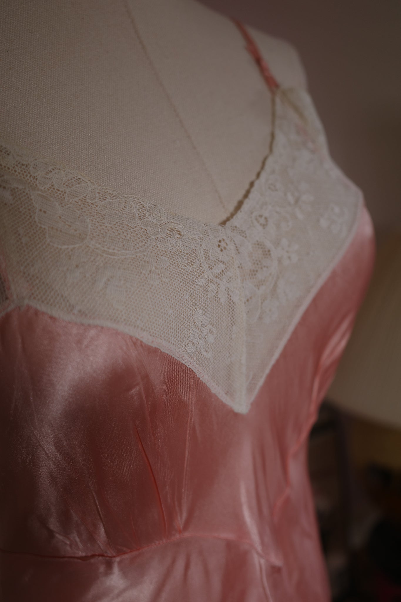 1940's Pink Lace Trimmed Slip