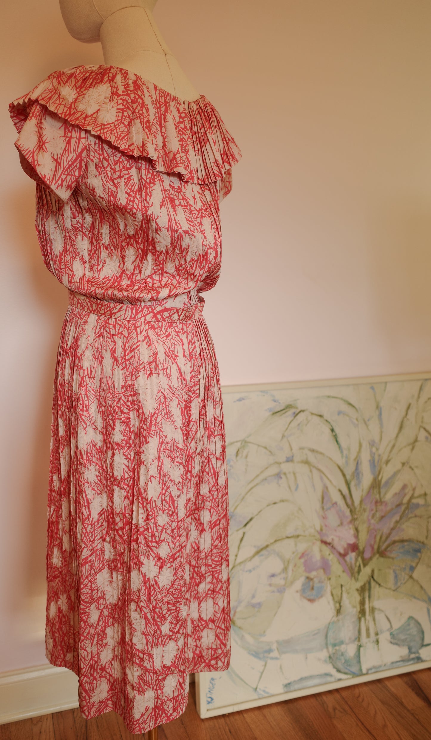 Vintage Pleated Collar Dress