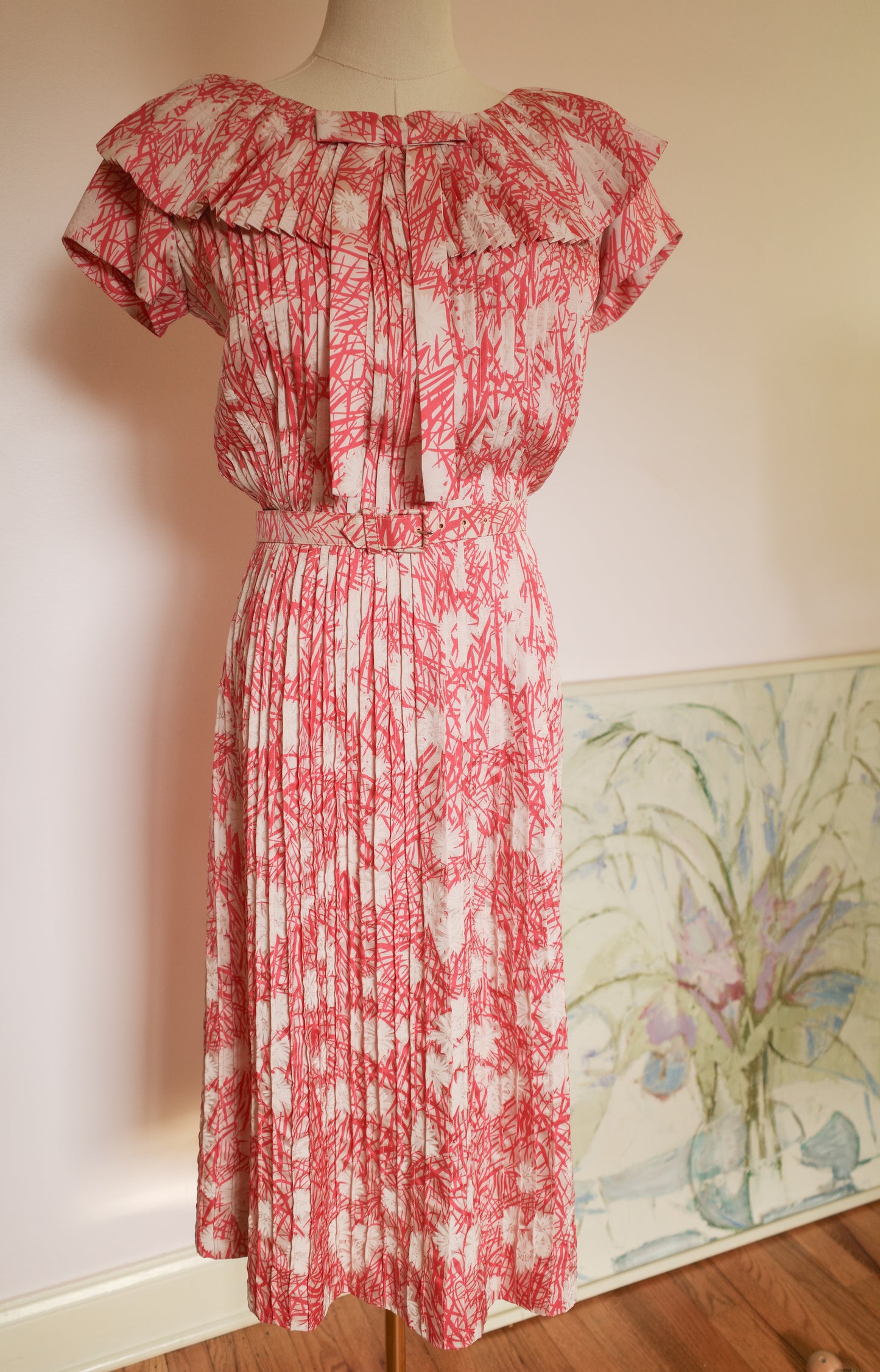 Vintage Pleated Collar Dress