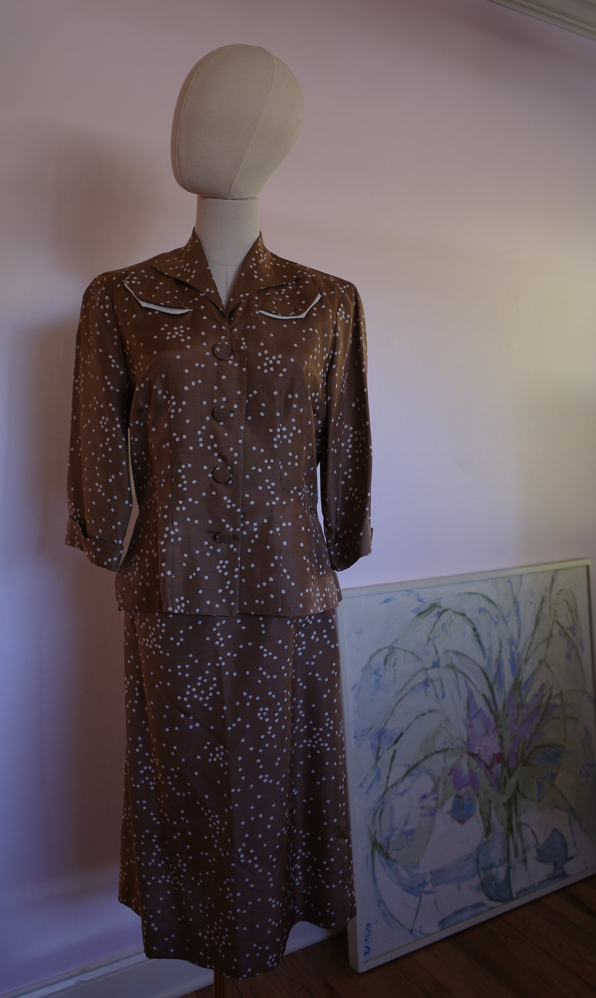 1940s Mocha Star Patterned Skirt Suit